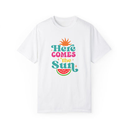 Here Comes the Sun - Graphic Tee