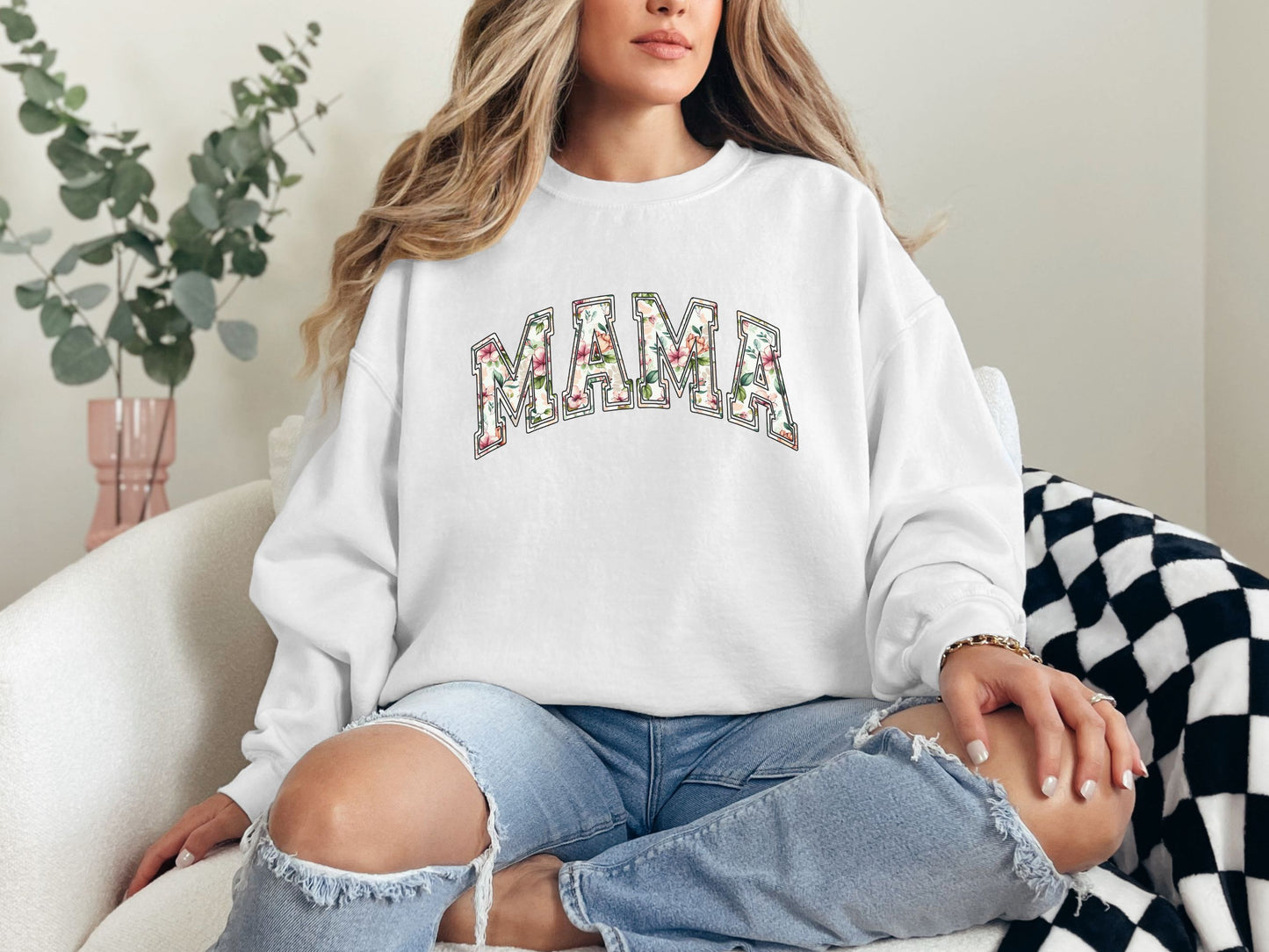 Floral Mama - Heavy Blend™ Crewneck Sweatshirt