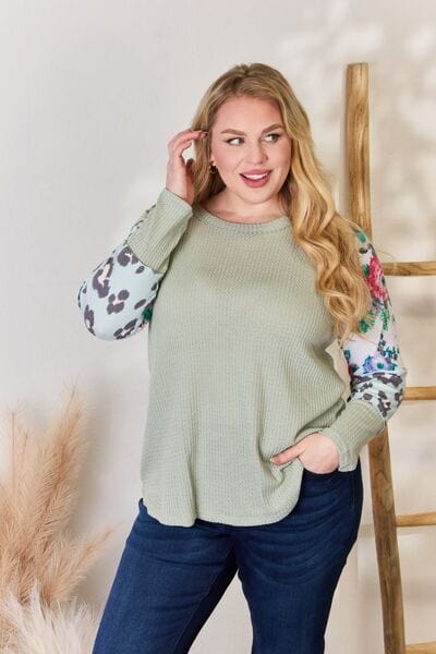 Hailey & Co Full Size Printed Round Neck Top