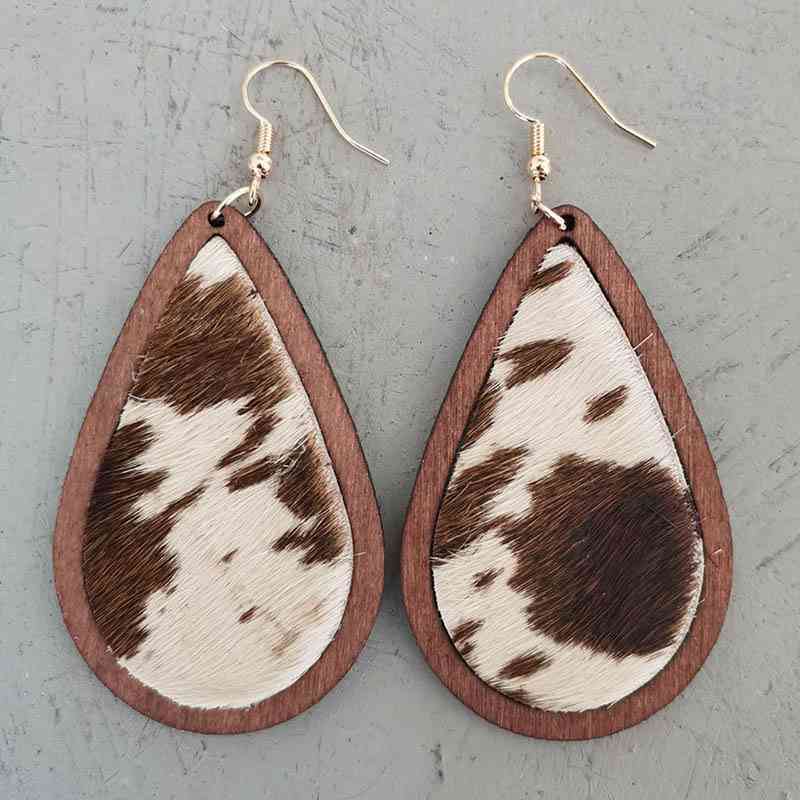 Teardrop Shape Wooden Dangle Earrings Style H / One Size