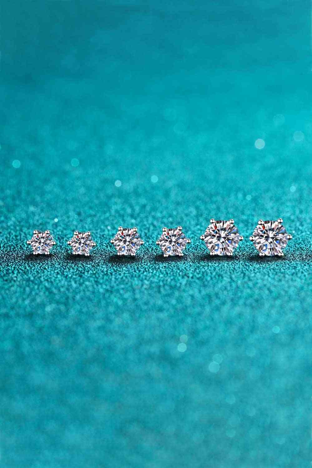 Endless Cheer Moissanite Stud Earrings Silver / One Size