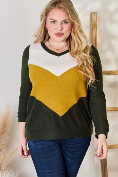 Hailey & Co Full Size Colorblock V-Neck Top