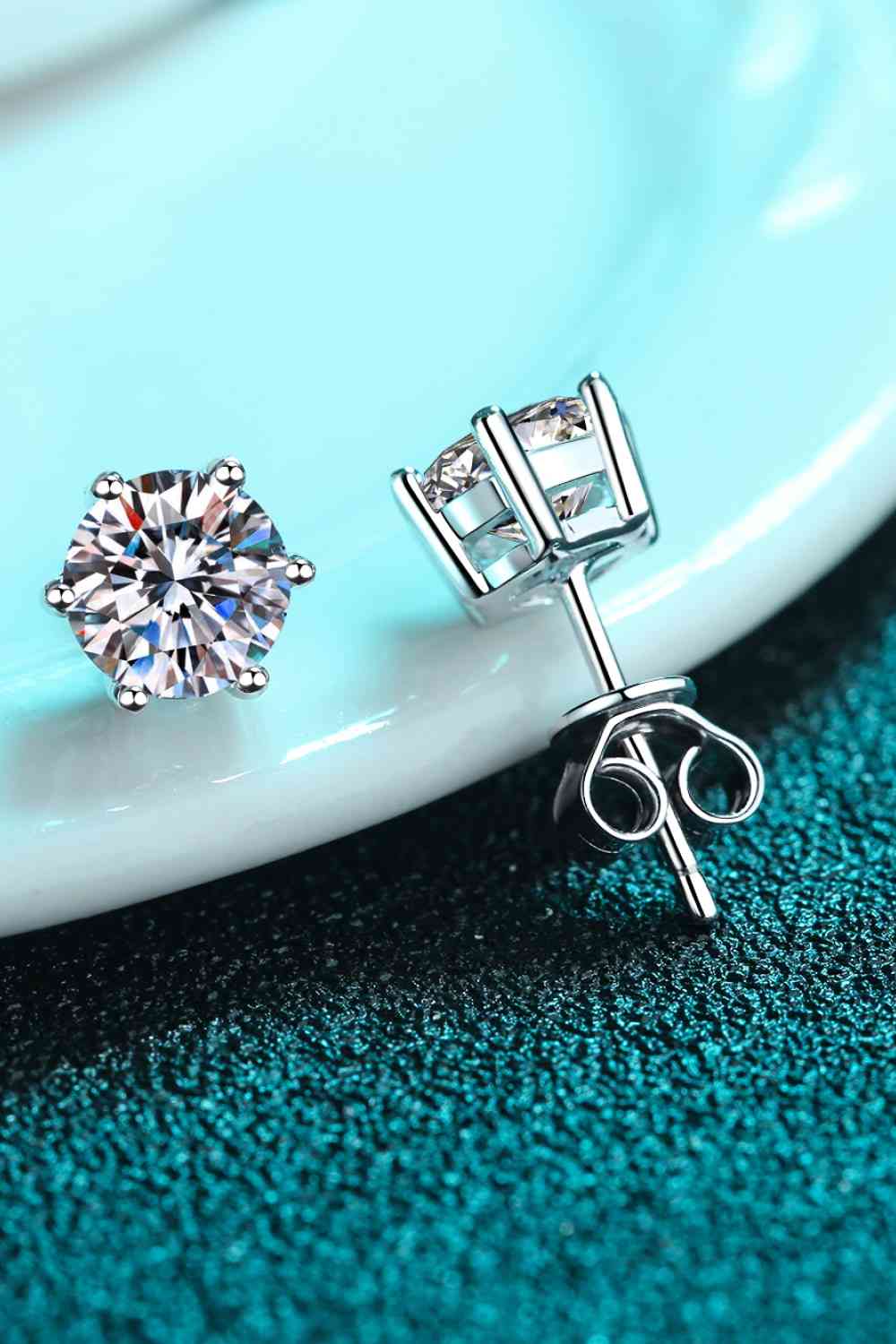 Endless Cheer Moissanite Stud Earrings Silver / One Size