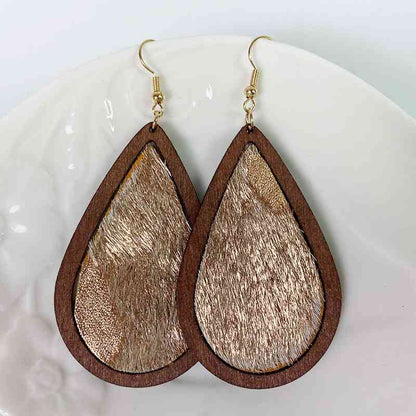 Teardrop Shape Wooden Dangle Earrings Style F / One Size