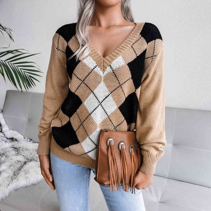 Argyle V-Neck Sweater Khaki / S
