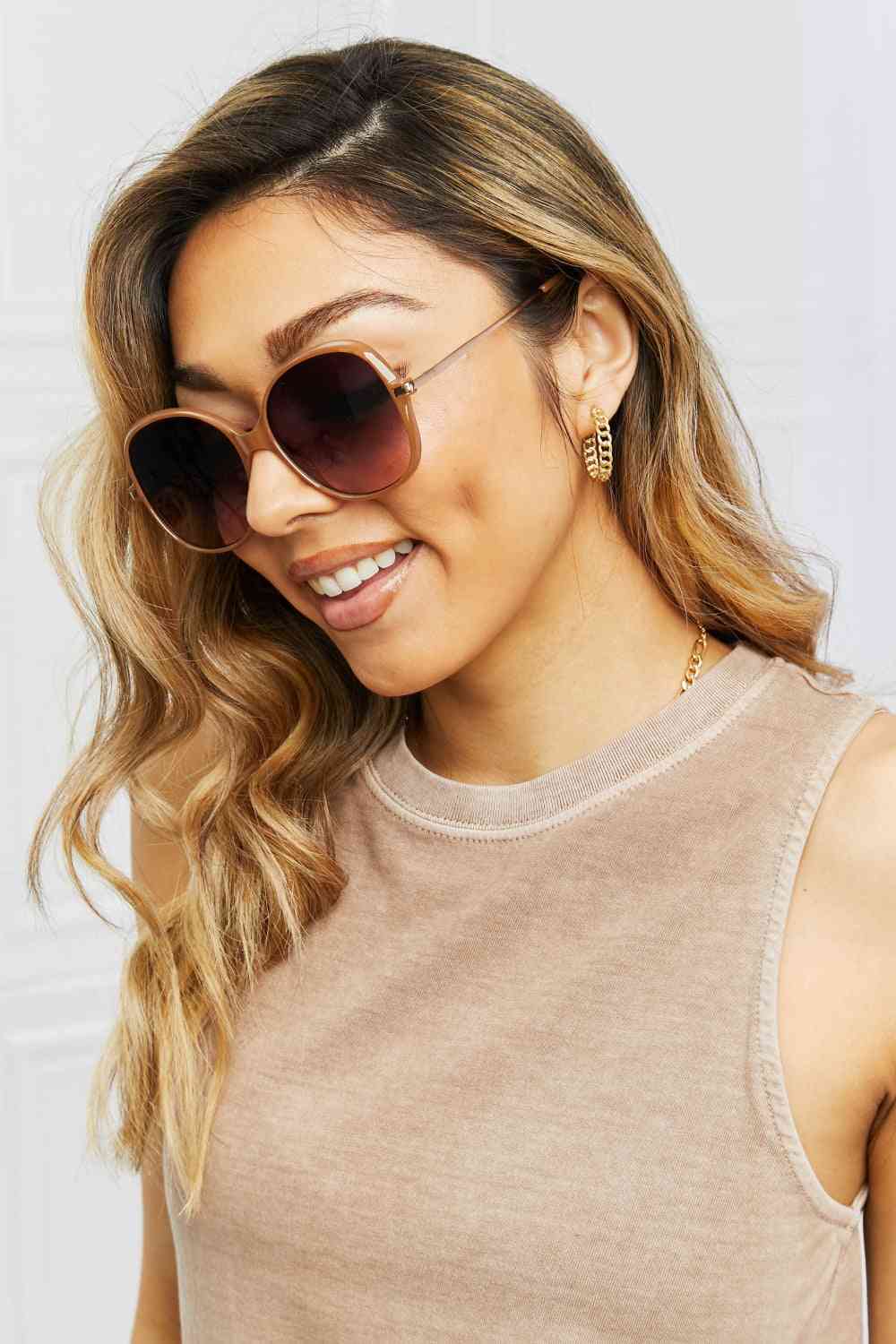 Metal-Plastic Hybrid Full Rim Sunglasses Caramel / One Size