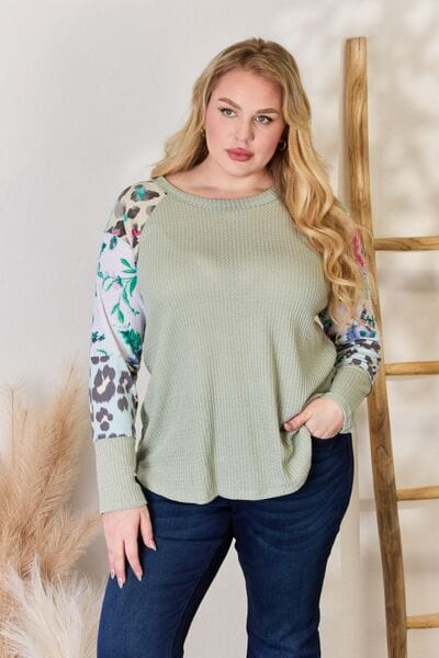 Hailey & Co Full Size Printed Round Neck Top