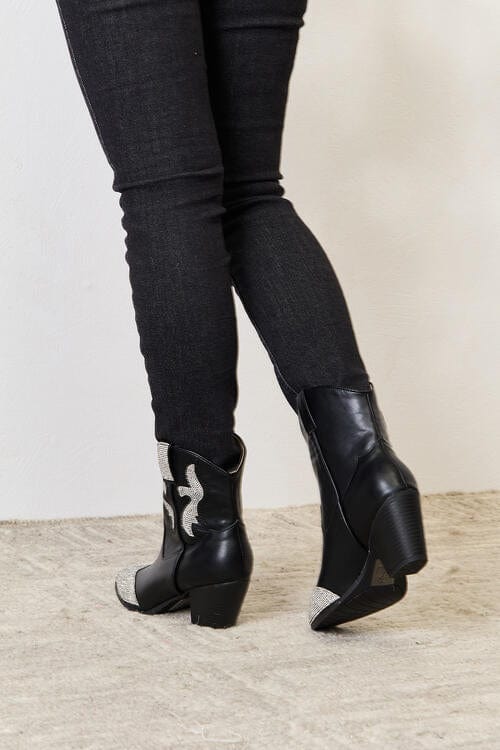 East Lion Corp Rhinestone Black Pointed Boots