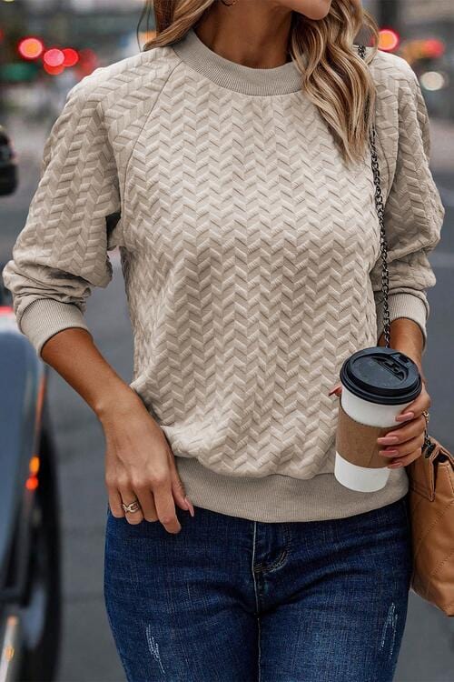 Textured Round Neck Long Sleeve Sweatshirt