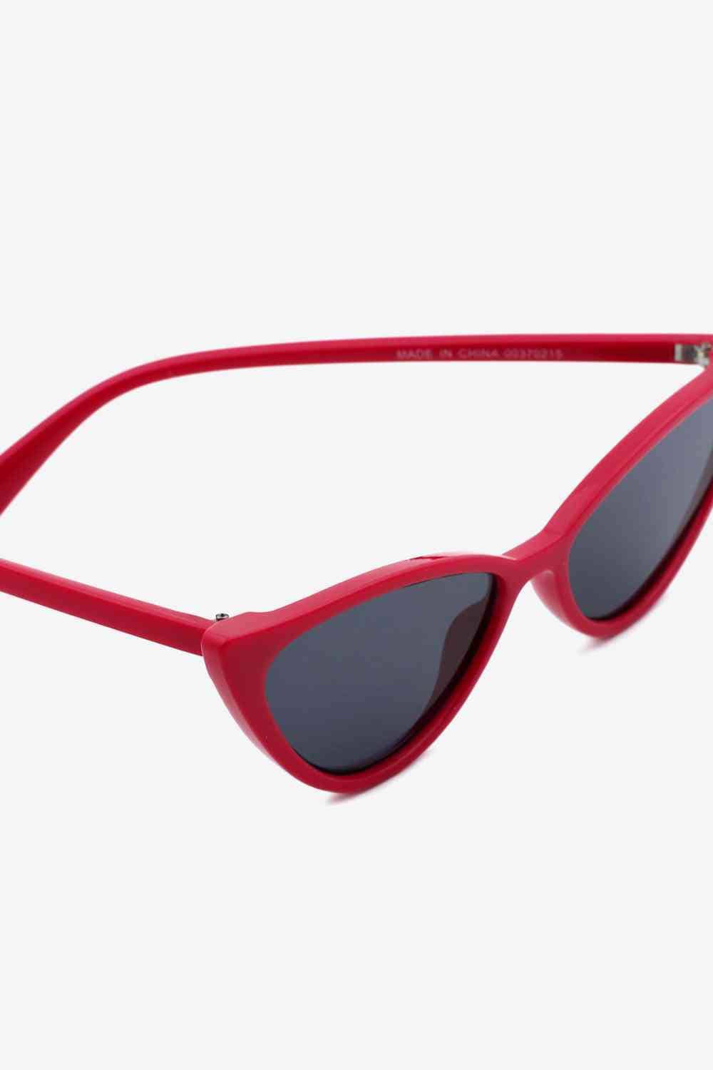 Polycarbonate Cat-Eye Sunglasses Deep Red / One Size