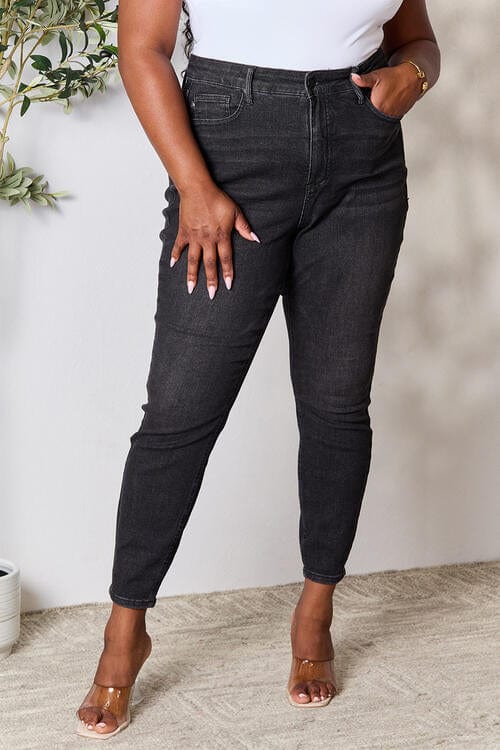 Judy Blue Full Size Tummy Control High Waist Denim Jeans Black / 0(24)