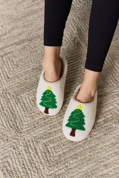 Melody Christmas Tree Cozy Slippers TREE / S