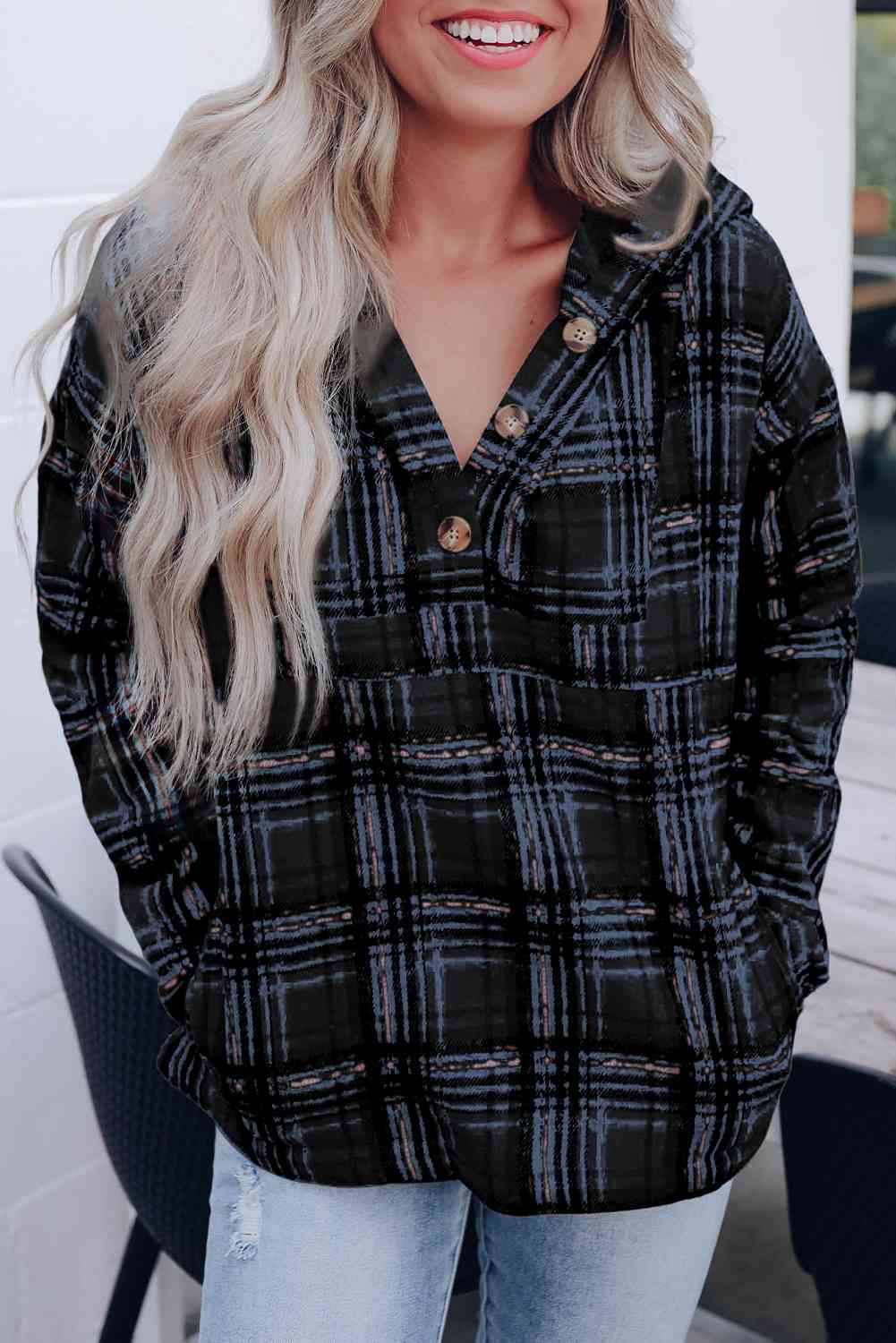 Plaid Long Sleeve Buttoned Hoodie Black / S